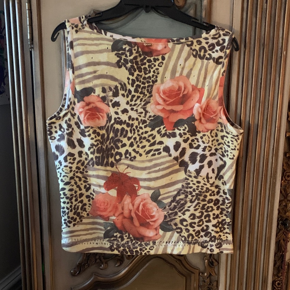 St John Sport sleeveless top and Nue Options Salmon color Women's Sweater - Set! - Picture 5 of 9